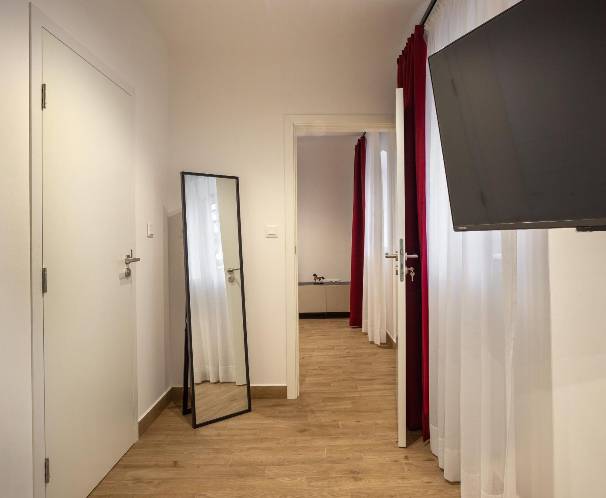 Ruby Red House Hotel Sofia Ngoại thất bức ảnh